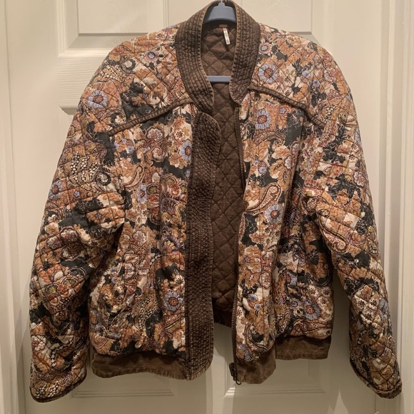 Free People Quilted Jacket in Huntress